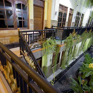  Gasthuis Asta House Indonesië