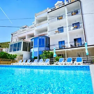*** Hotel Bavaria Trogir Kroatien