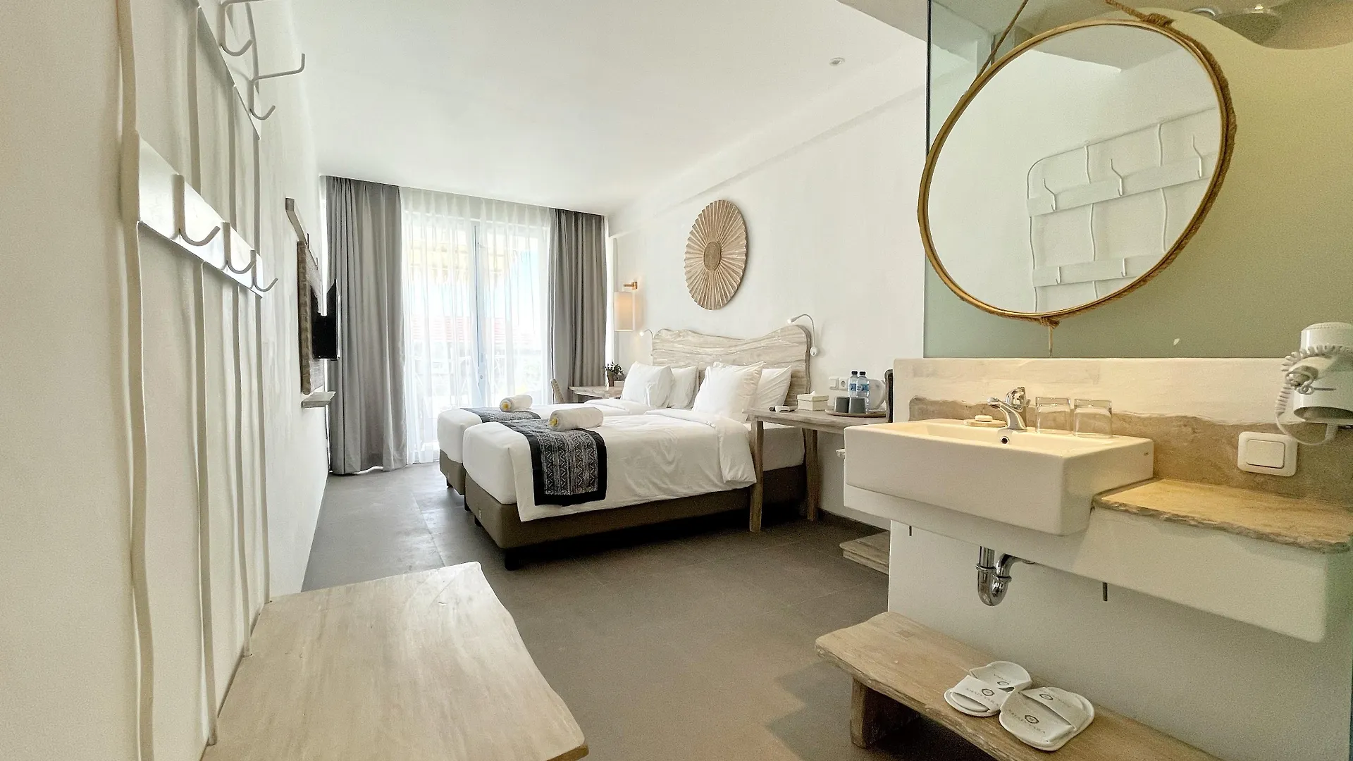 Hotel Khaiyyara Jimbaran Bali Badung